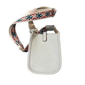 Light Gray Leather-Look Crossbody Bag Boho Embroidered Strap Festival Style 6x4